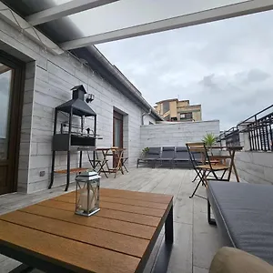 Habitacion En Atico Con Terraza En Habitación en casa particular Bilbao