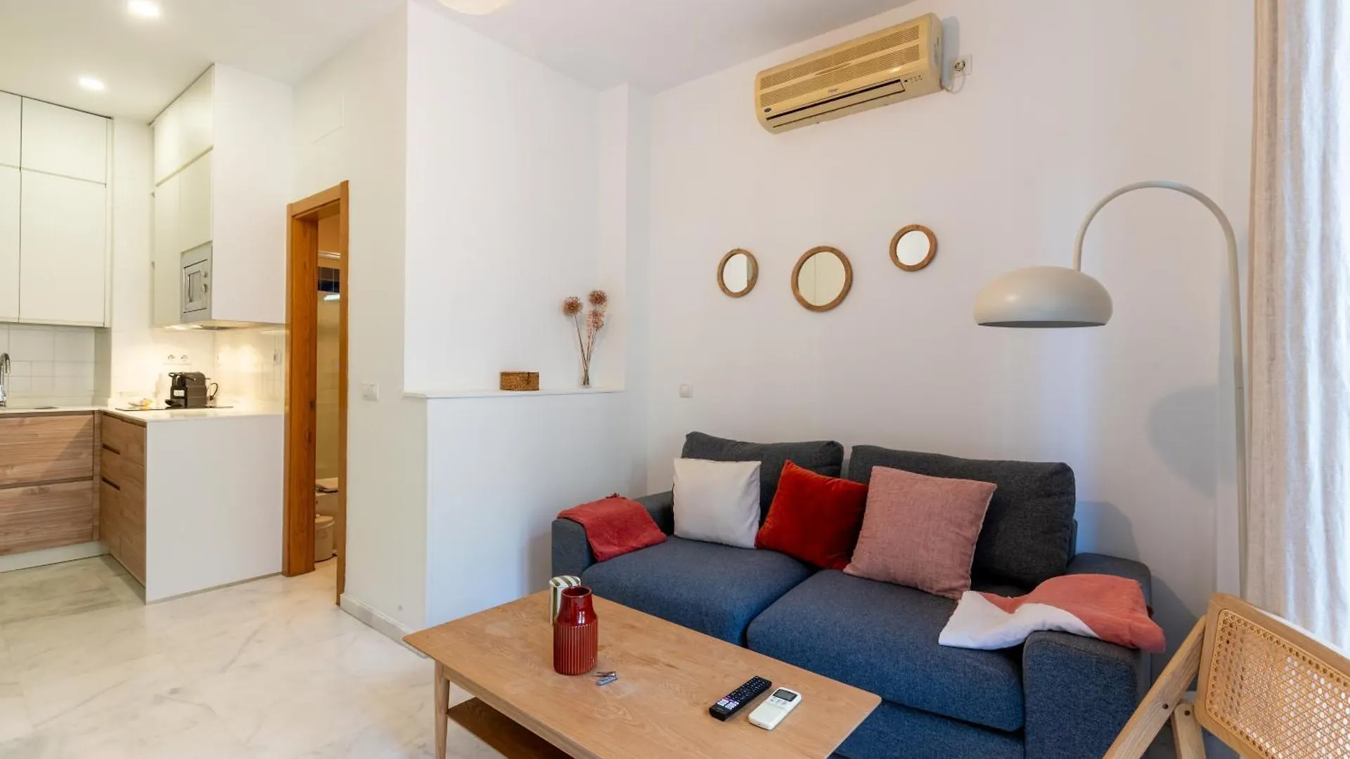 Duplex Con Terraza Junto A La Catedral Apartment Seville
