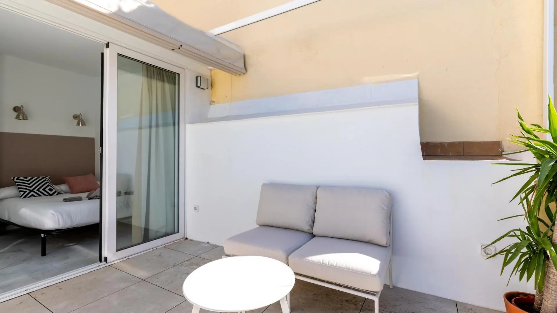 Duplex Con Terraza Junto A La Catedral Apartment Seville
